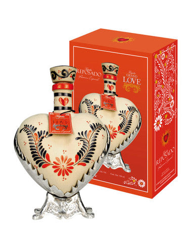 Grand Love Tequila Reposado Ceramic Hand Painted Heart - Metal Base (750ml)